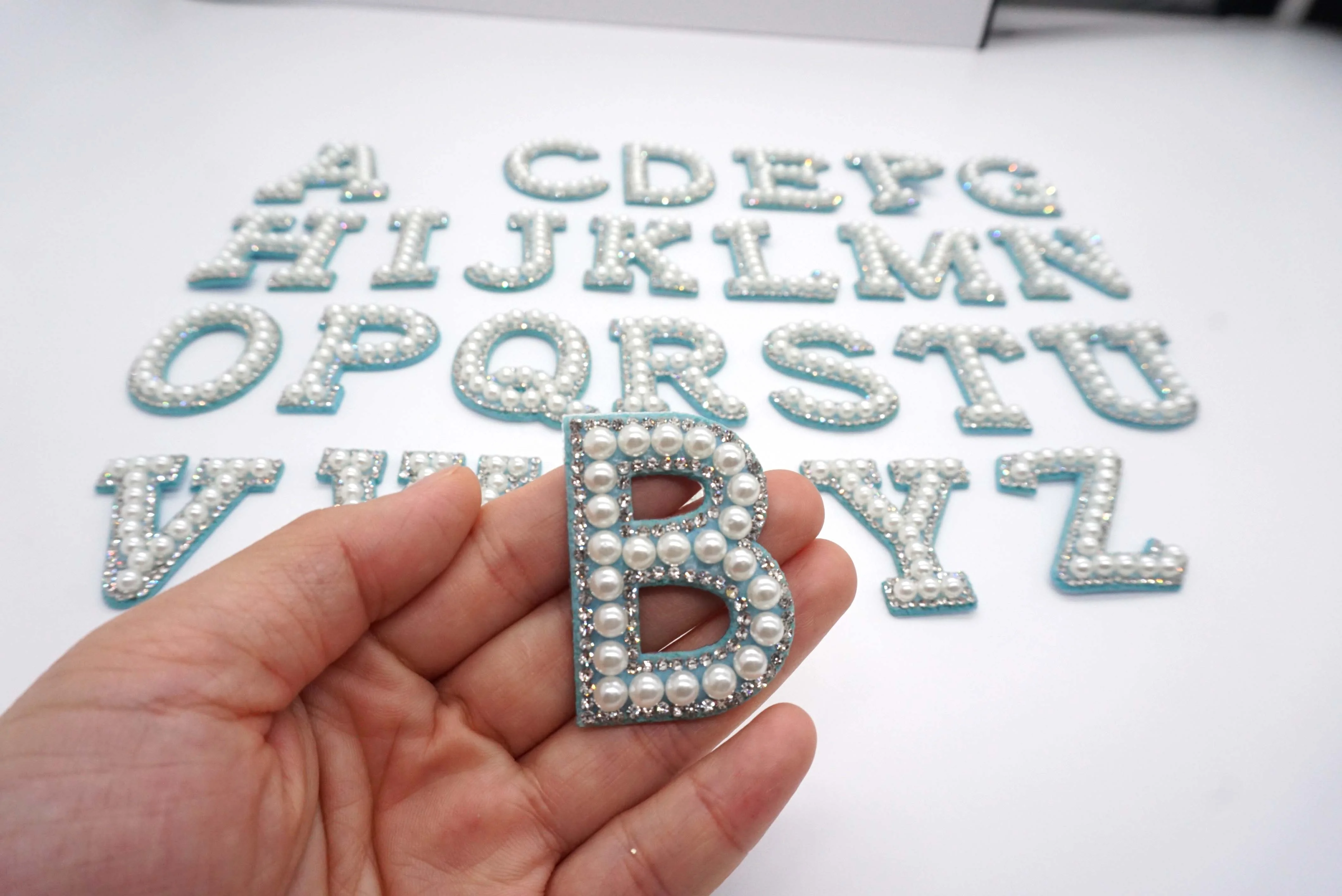 Free sample Custom  logo design heat transfer 3D beaded rhinestone applique Patch for clothing