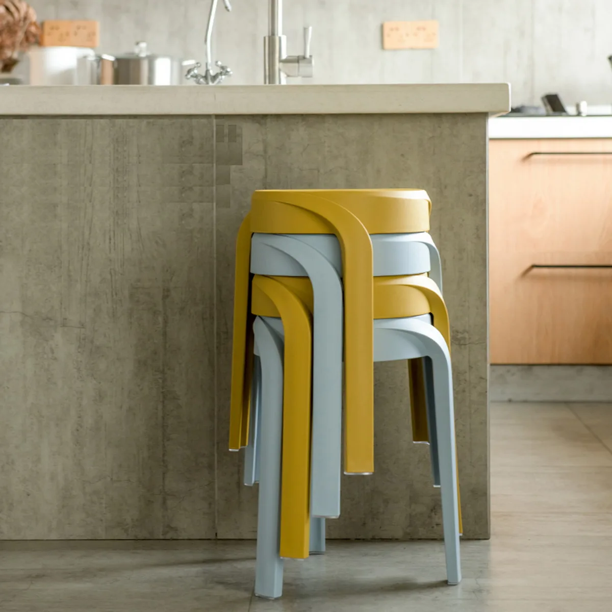 Project Furniture Matching High Quality Multi Colour Available Stackable Plastic Round Stools