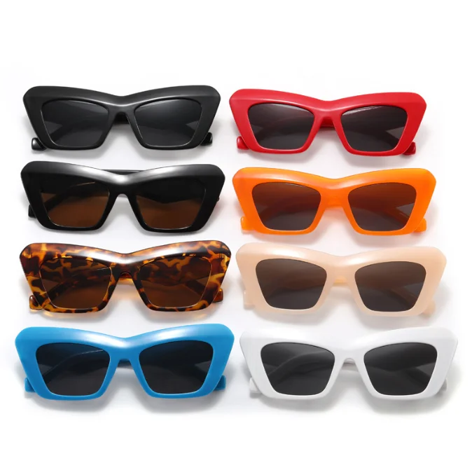 High Quality Sun Glasses Vintage Women Square Sunglasses  display picture 3