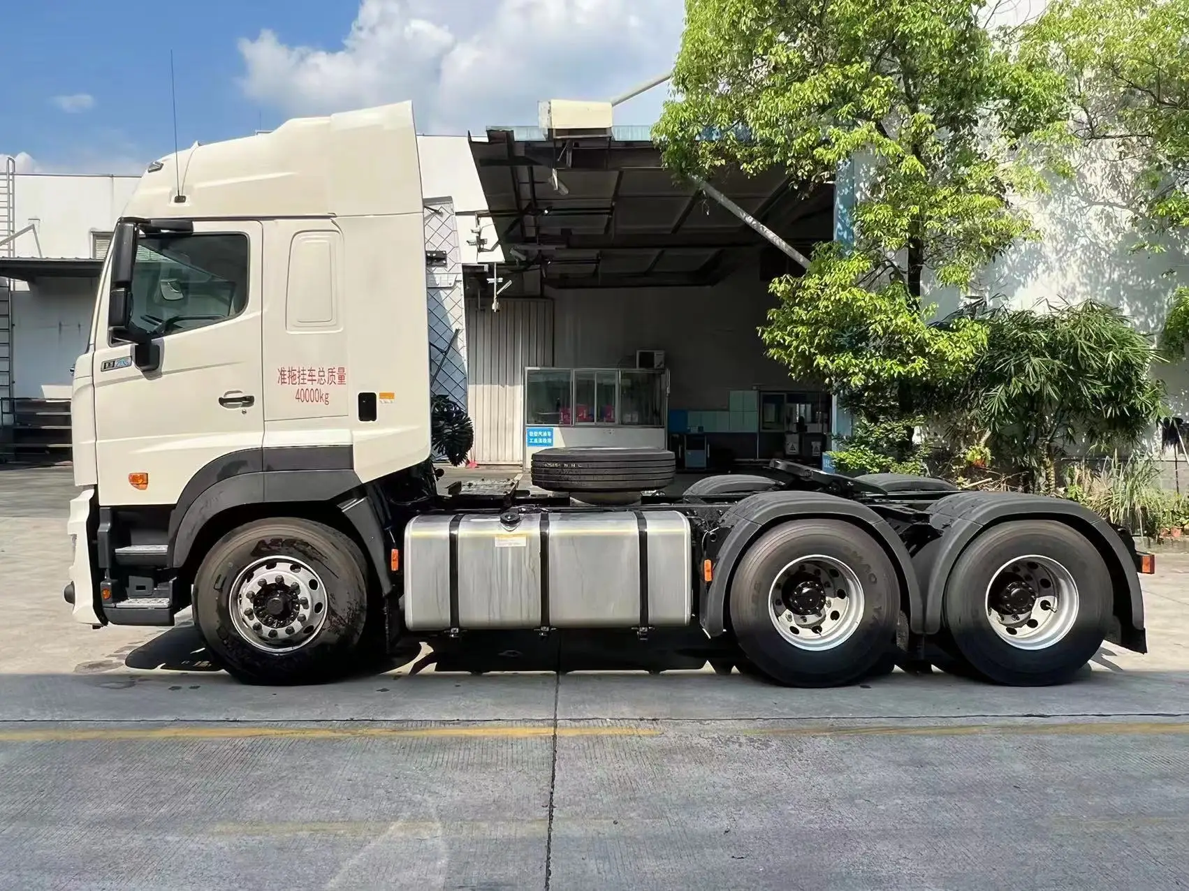 New HINO 700 450HP 6x4 Tractor Head for Sale - Diesel, ZF16S