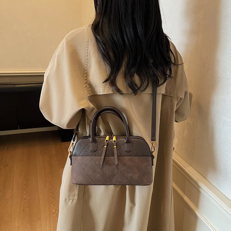 New Fashion Handbags Light Ladies Leather Casual Bags Ladies PU Leather Handheld Crossbody Women's Bag