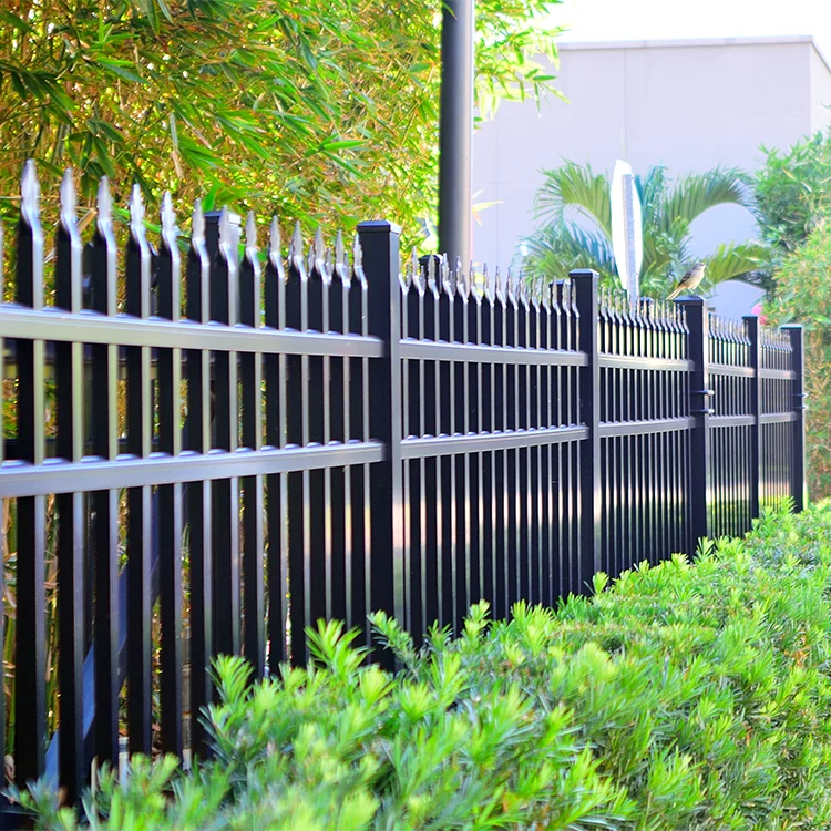 Guardrail metallici per prato, recinzioni per aiuole da giardino, adatti a cortili, fattorie, scuole, comunità e fasce verdi urbane, utilizzabili per isolamento e in giardini comunali