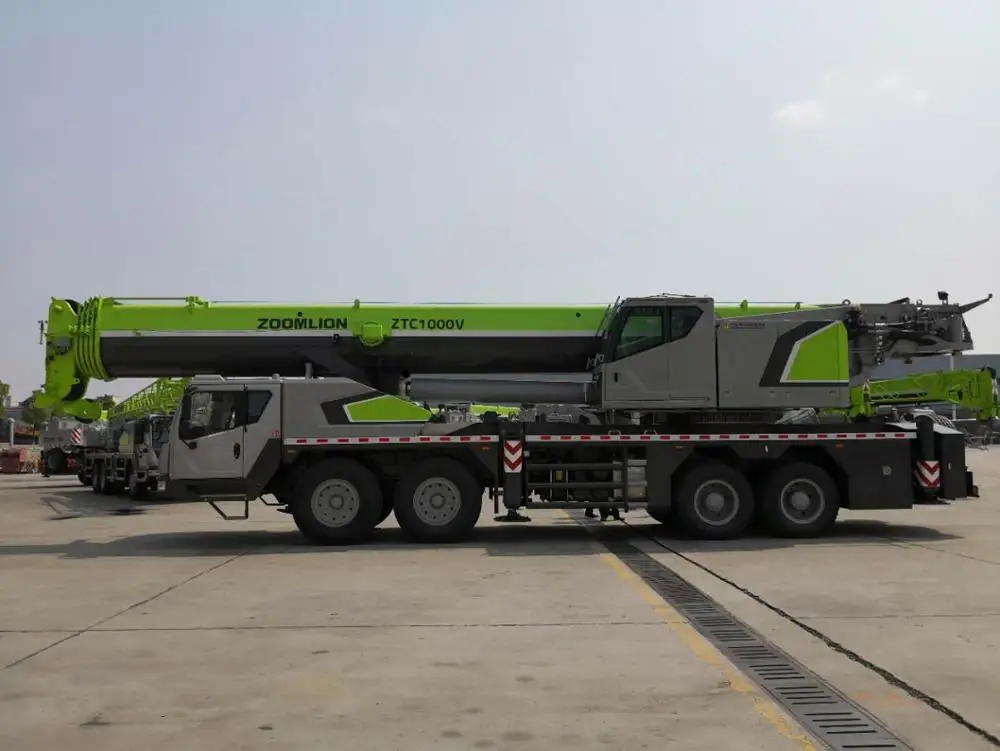 ZOOMLION QAY200 200 ton All Terrain Rough Terrain crane pick up mobile hydraulic truck crane for sale