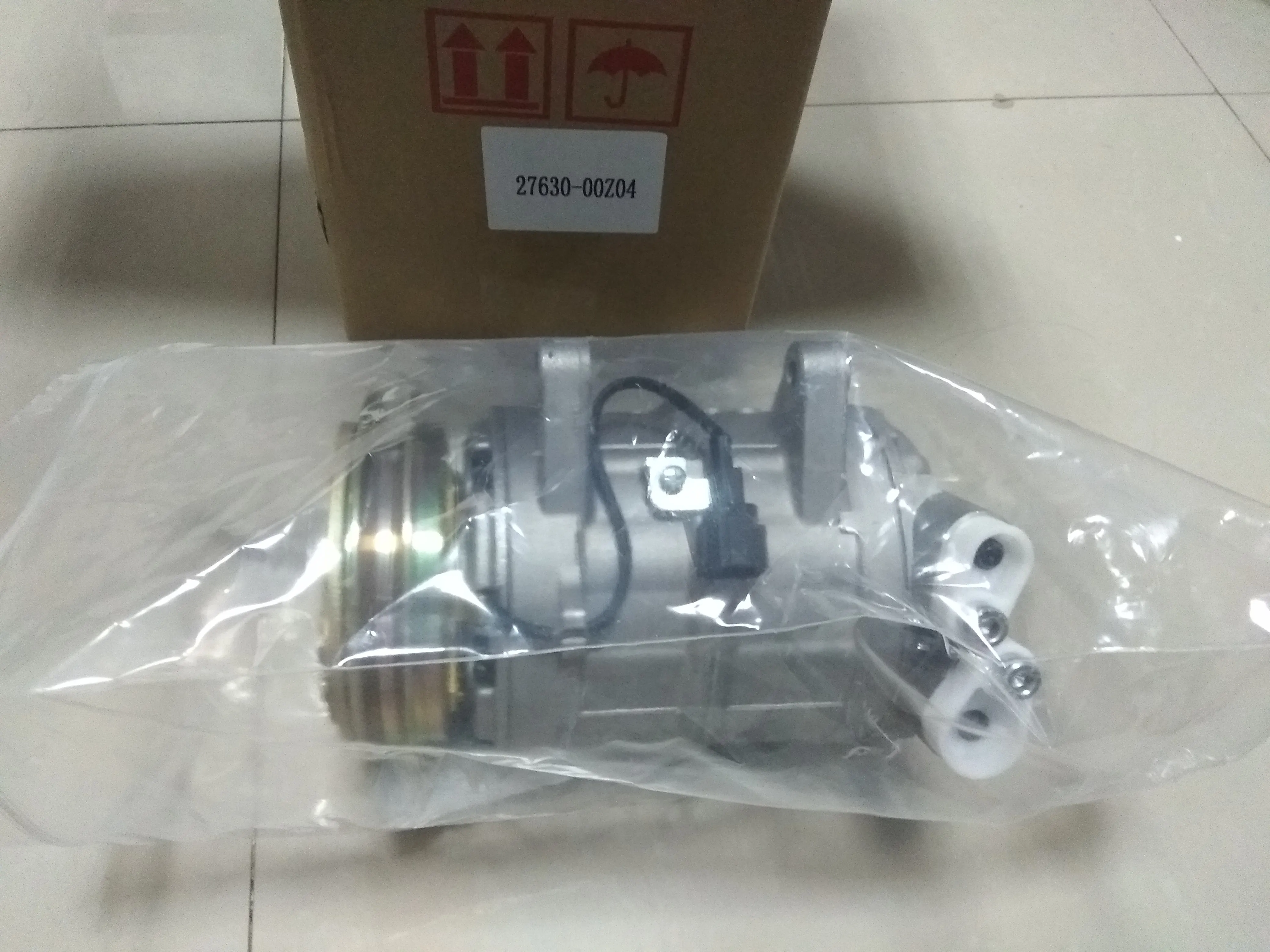 Truck AC Compressor 27630-00Z04 for Nissan UD - ISO/TS16949 Certified