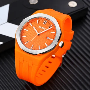 Skmei 9299 Luxury Antique High Quality Custom Logo Mens Quartz Watch 3BAR Waterproof Silicone Band Date Display Casual Watch Kit