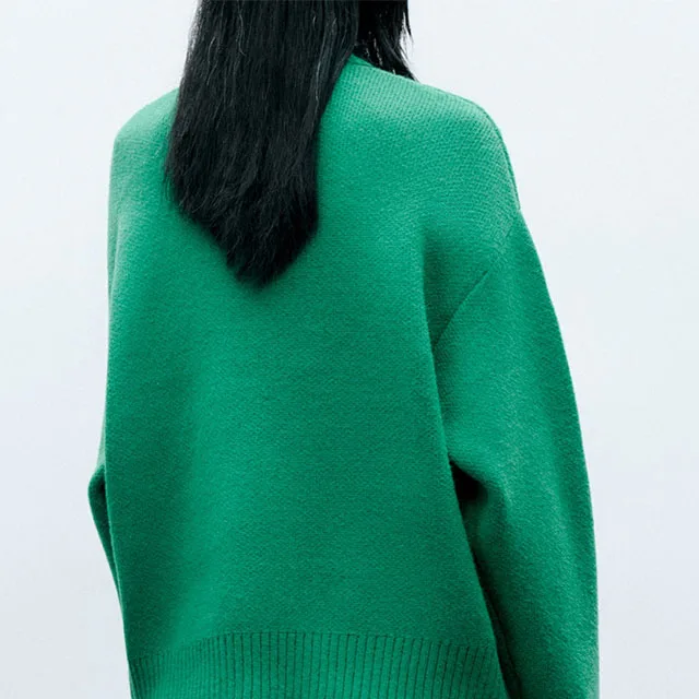 2023 Designer 100% Cashmere Long Sleeve Knitted Sweater for Women Solid Color Casual Style with Front Logo for Winter
