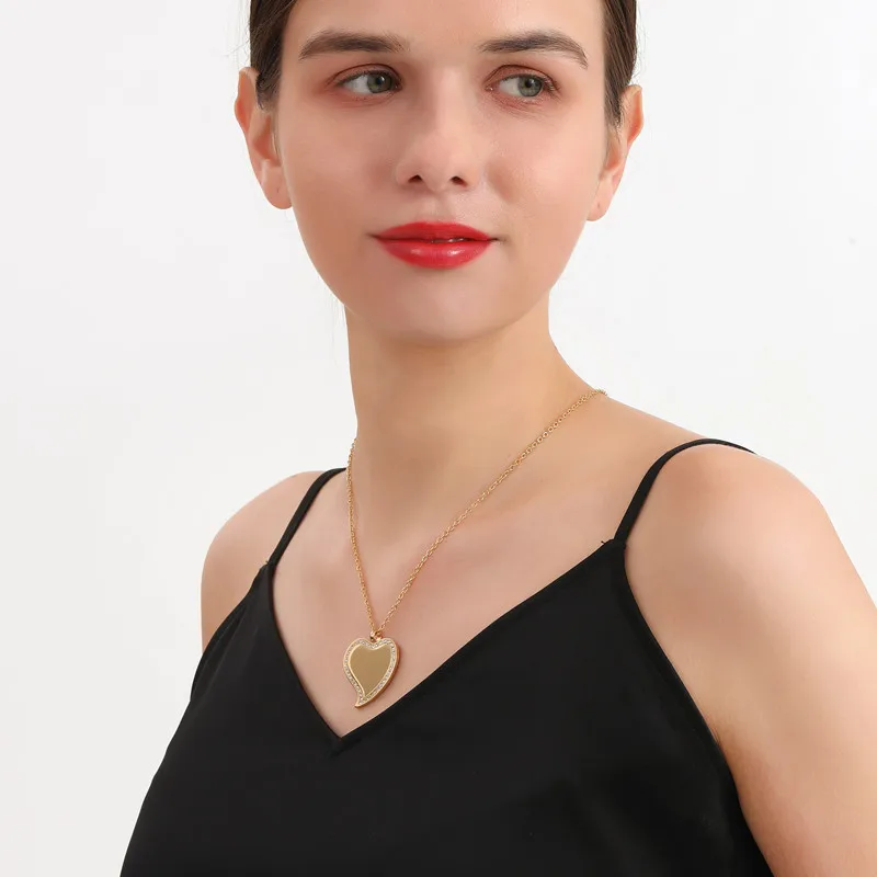 Ins Hot Sale Jewelry Engraving Stainless Steel Design Circle Heart