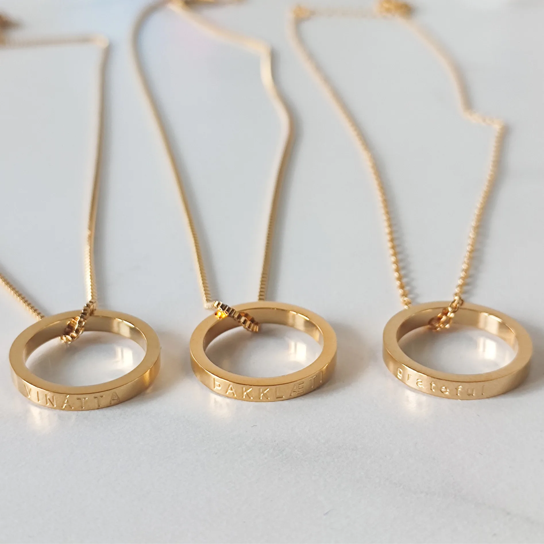 Stainless Steel Minimal Jewelry Simple Personalized Gold Plated Engraved  Letter Word Ring Pendant Chain Necklace Women Men