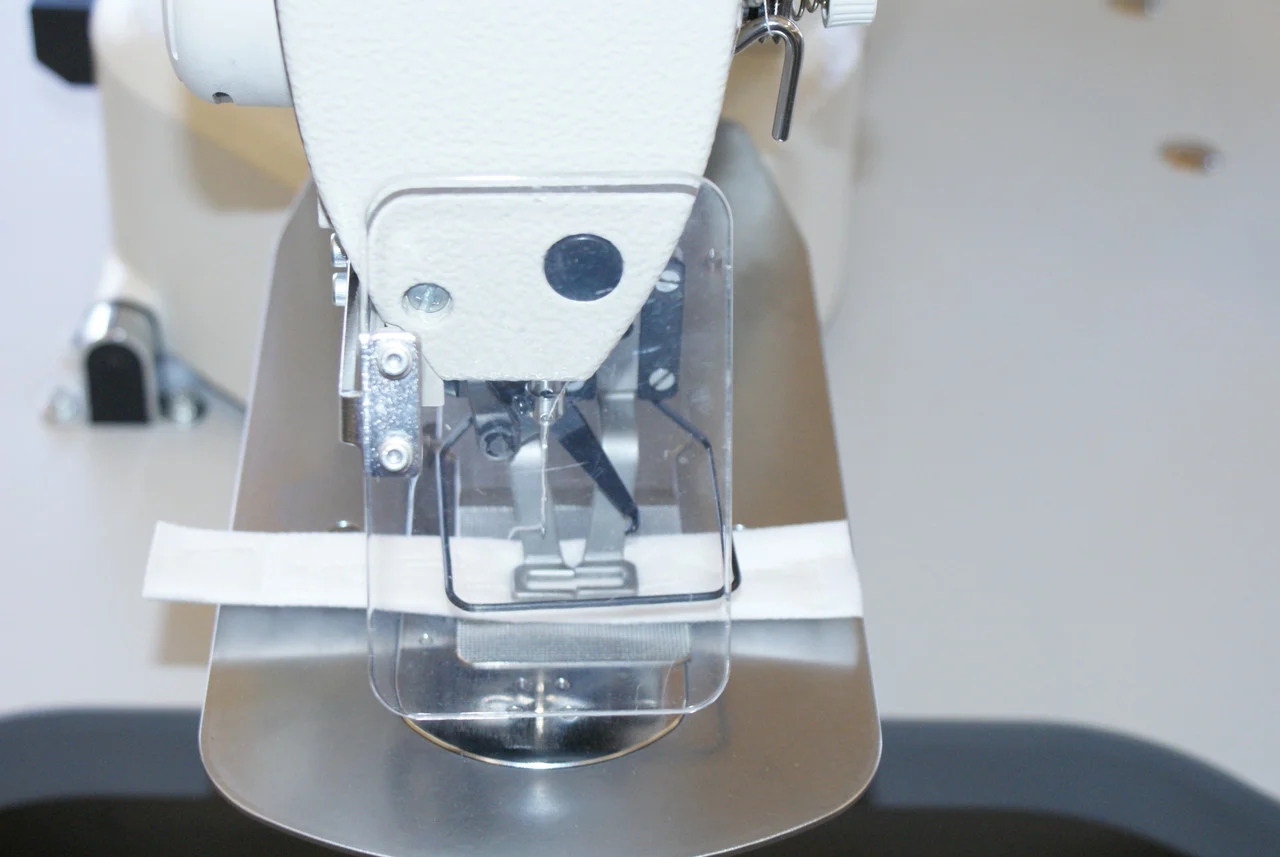 専用★ディフディシング2500セット 中古ブラザーKE-430HS工業用電子ダイレクトドライブロックステッチバー