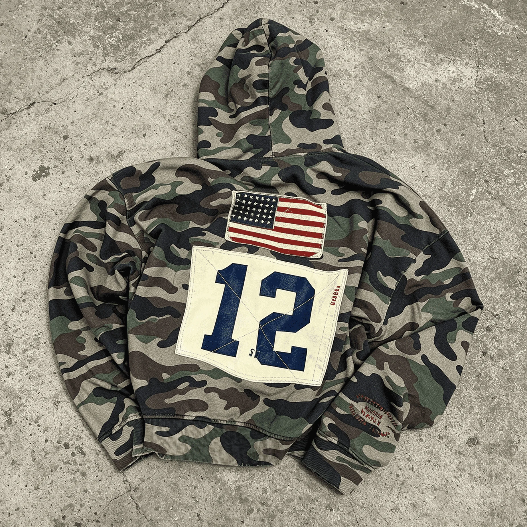 Custom Vintage Camo Zip up Hoodie Mens Oversized Streetwear Printed American Flag Patch Heavyweight Cotton Casual Sweatshirt gallery 2