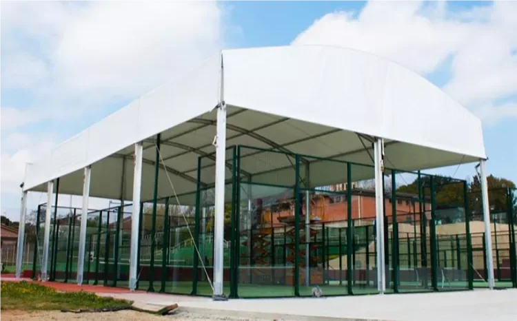 Customized Panoramic Aluminum Structure Padel Court Roof Outdoor Sports Canopy Cover Shading Flap Steel Tennis Court 