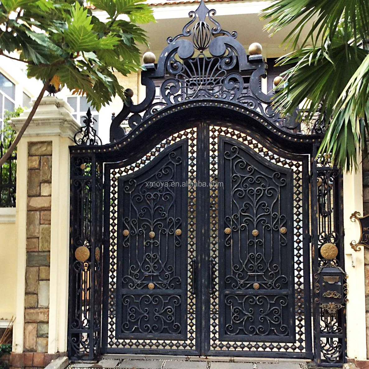 Luxury Main Iron Gate Design Latest Front Steel Iron Gates High Quality Safety Wrought Iron Gate Designs for Villa and Hotel