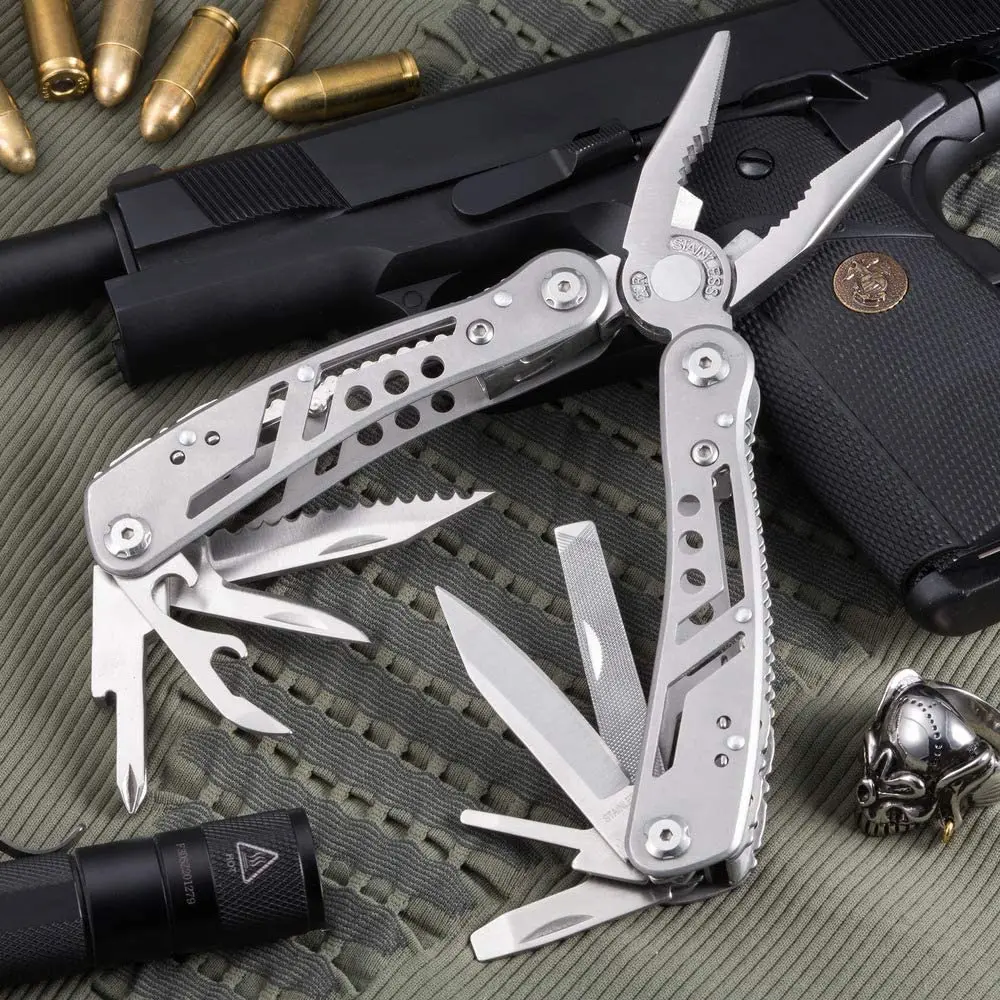 Multitool 24 in Ultimate Outdoor Survival Kit