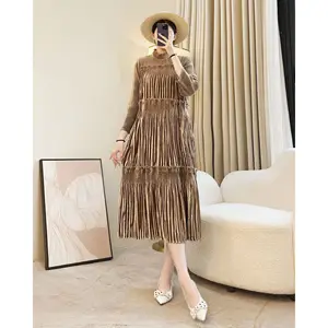 Real Velvet Casual Autumn 2026 New High-end Mother Banquet Floor-Length Khaki Dress with Digital Printing Washable