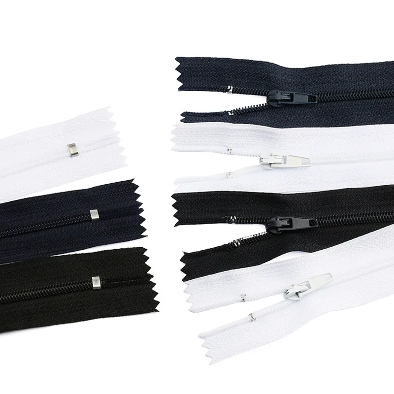 Wholesale High Quality 3# Plastic Auto Lock Nylon Zipper Close End Zipper