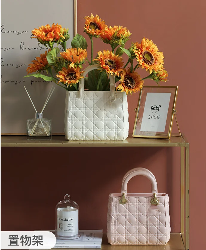 Nordic Creative Resin Handbag Flower Vase With Gold Logo Dried Flower