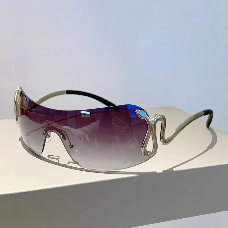 Uemi Luxury Snake Decorated Metal Frame Sunglasses New  display picture 1