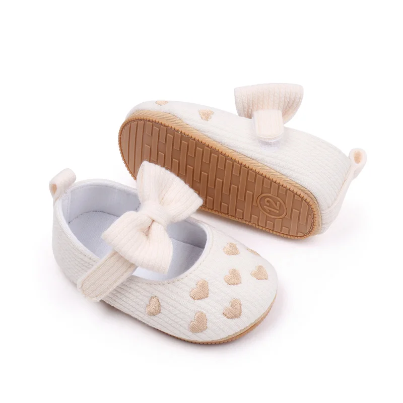 Heart Embroidery Design Baby Girl Shoes Anti-slip TPR Outsole Prewalker Baby Shoes for Girls supplier