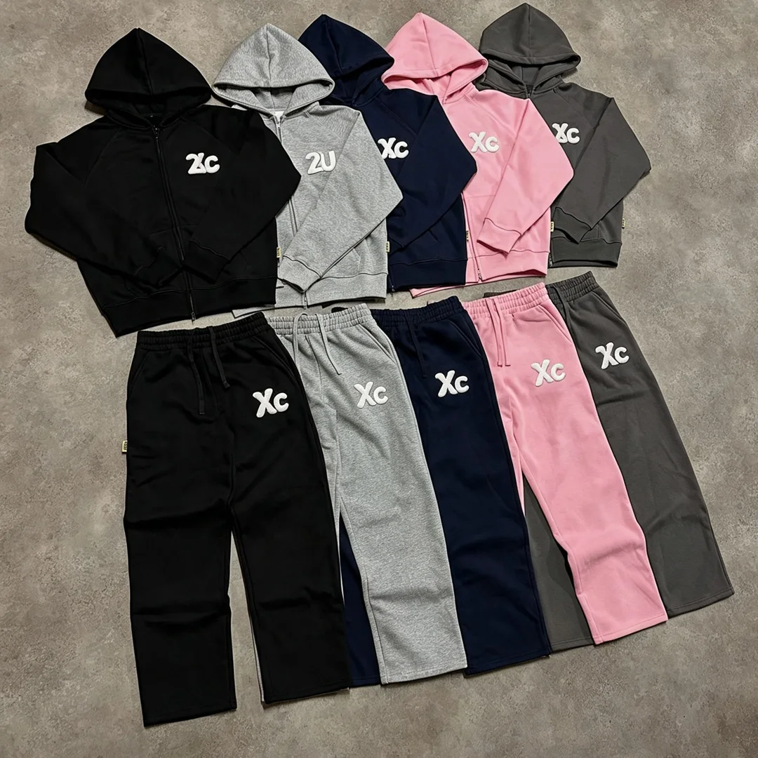 Brugerdefineret streetwear-producent | højkvalitet herres kort dragt – heavy-duty hoodie med lynlås og sweatpants med silkskærmstryk