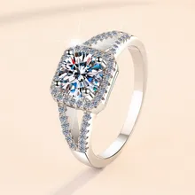 Fine Jewelry Live Hot Star the Same V square 1&2&0.5 Carat VVs1 Moissanite Ring S925 Sterling Silver Jewelry Ladies Women Rings