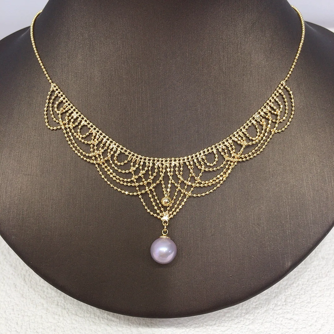 Retro Lace Freshwater Pearl Pendant Necklace