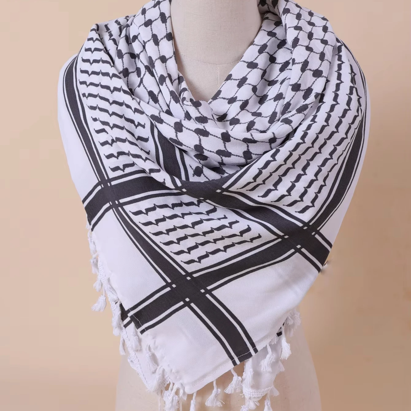 Wholesale Customizable Shemagh Hot Sale Woven Keffiyeh Saudi Arabia Double  Side Printed Black White Hijab Logo Ready