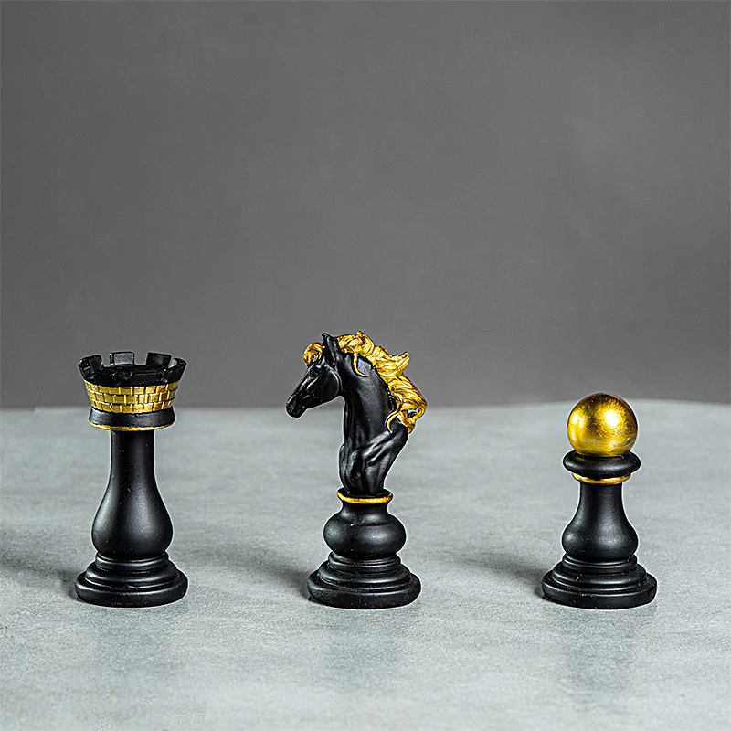 Premium Custom Chess Set Custom Gift Decor Statues and Figurines Ornaments Handicraft Products
