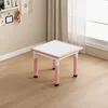 Escritorio rosa y blanco