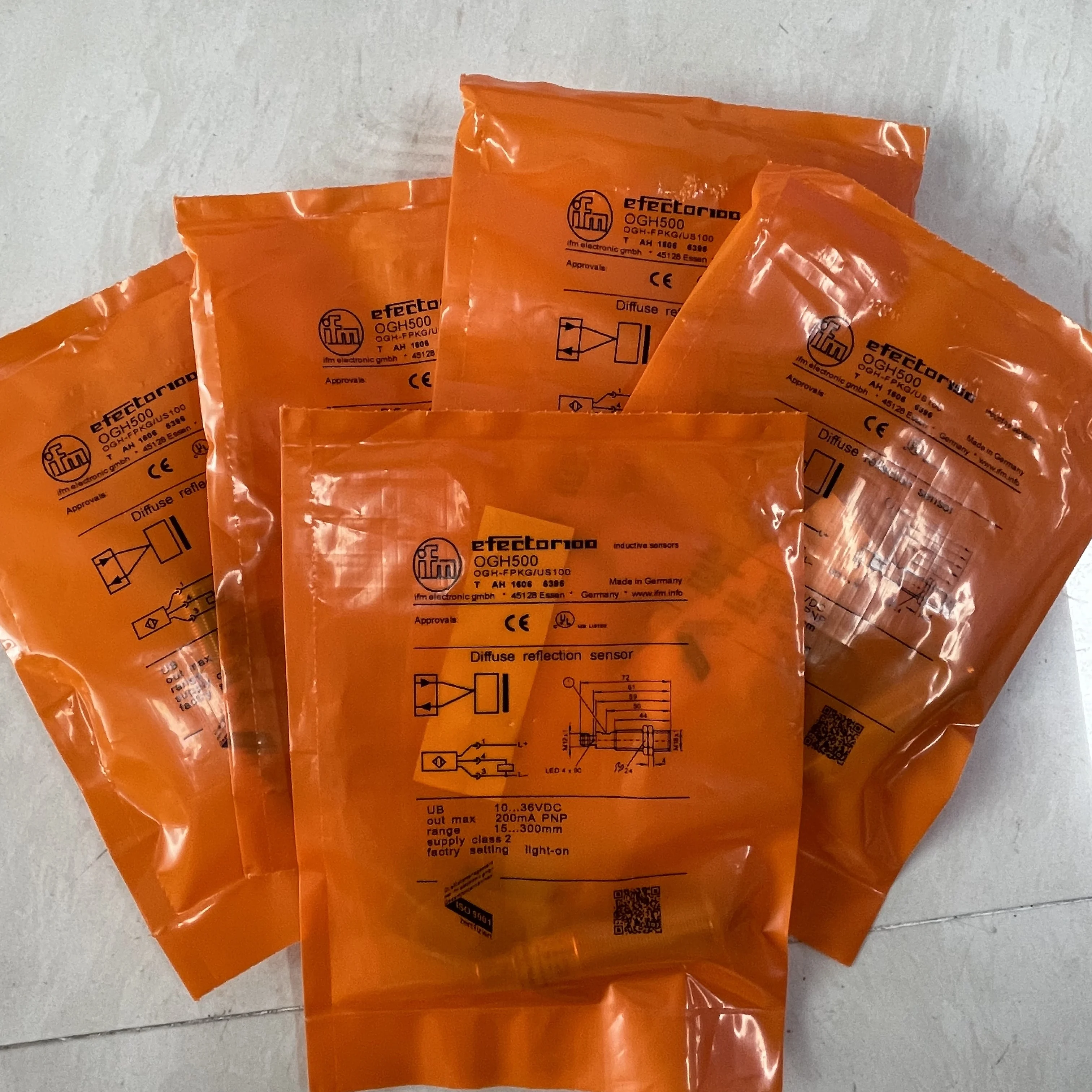 IFM Diffuse Reflection Sensor OGH500