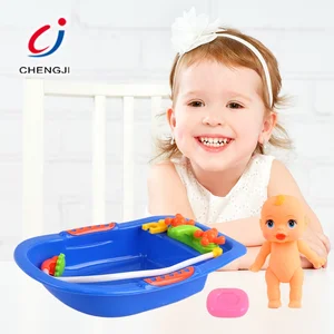 Cute Plastic Early Learning Toys Fashion Reborn Wash Baby Doll Bath Tub with Swim Ring