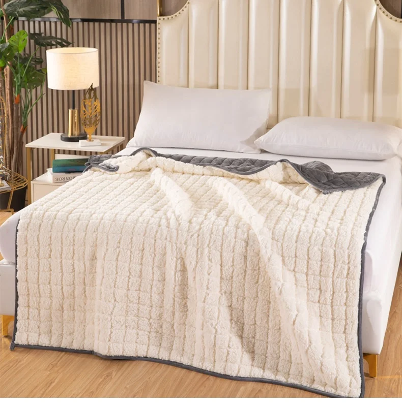 Quanke Customization 15 Lbs Cooling 150X200 Sensory Bamboo Cooling Weighted Blankets for All Season Heavy Blanket for Winter