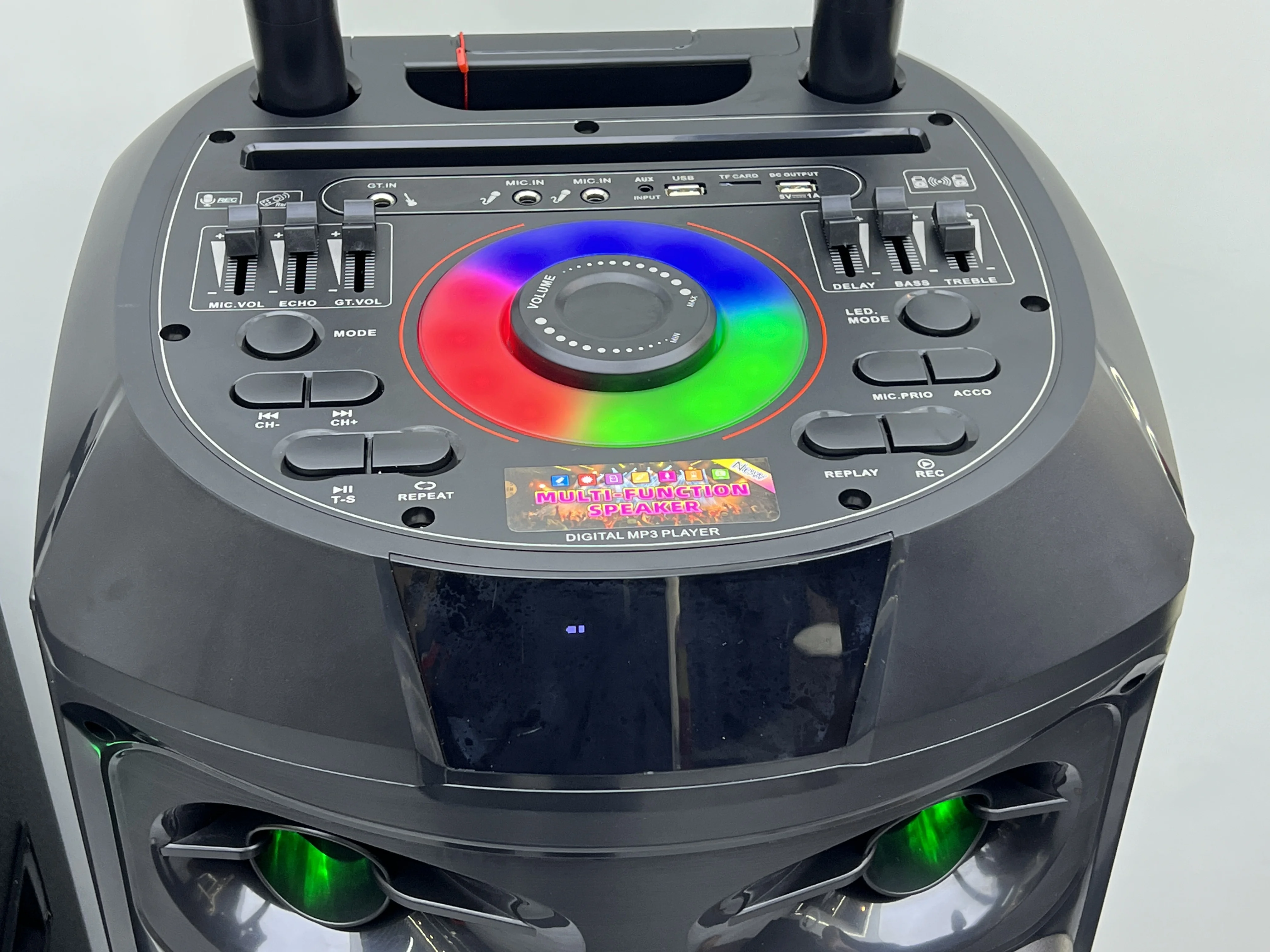 AVCROWNS CH-159ポータブル15インチ多機能シアターシステム