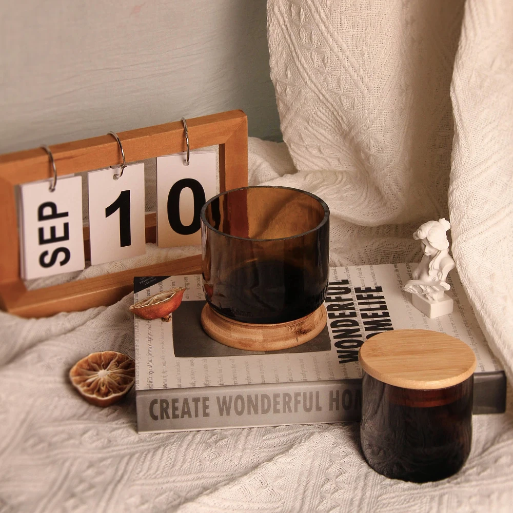 Wholesale Custom Colored Empty Geo Cut Candle Vessels With Glass Lid