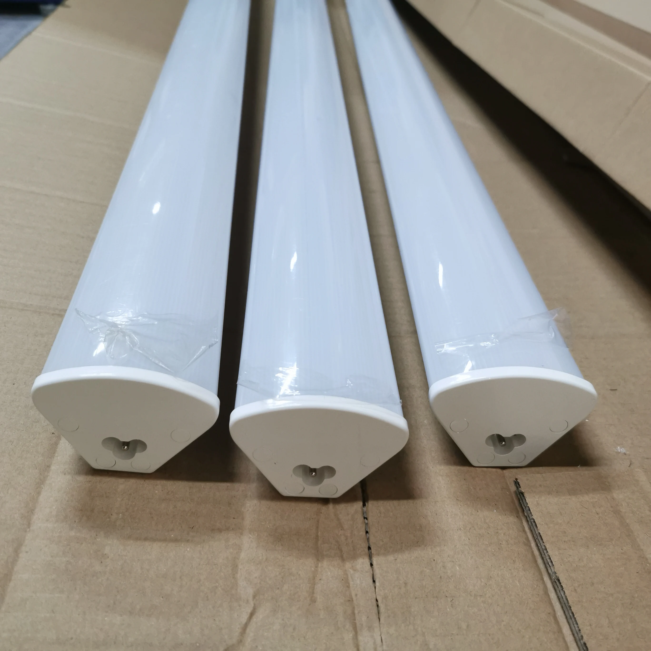Topsung Linkable linear lights