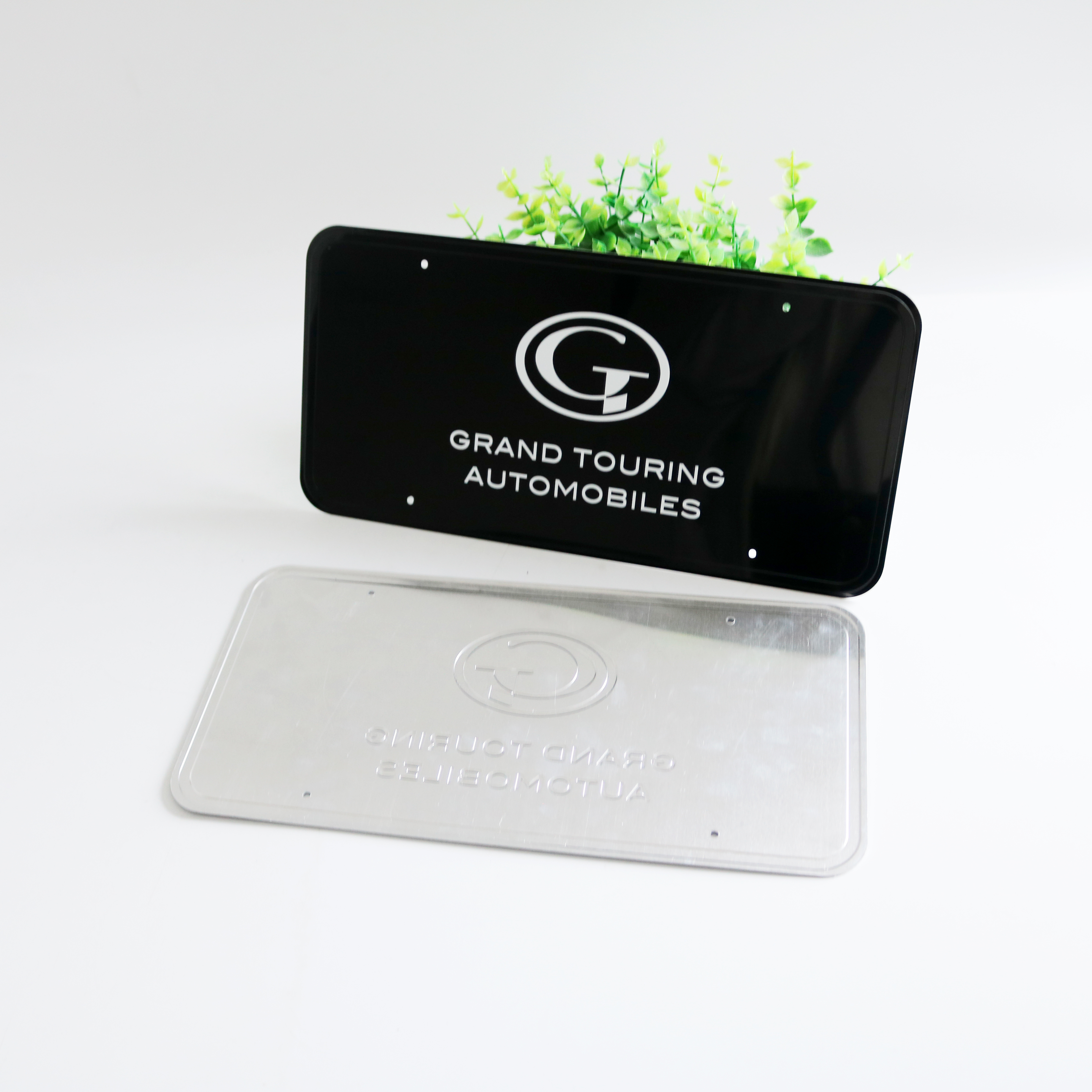 
 Заводская цена OEM индивидуальный дизайн декоративный винтажный автомобильный номерной знак тисненый номерной знак для автомобиля  