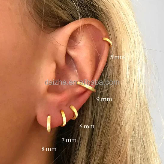 Mens Earrings - 18K Gold Mens Hoop Earring 8mm - Tiny Huggie Earrings for Men in Gold - Simple Hoop Earrings Mens Christmas Jewelry Gift UK
