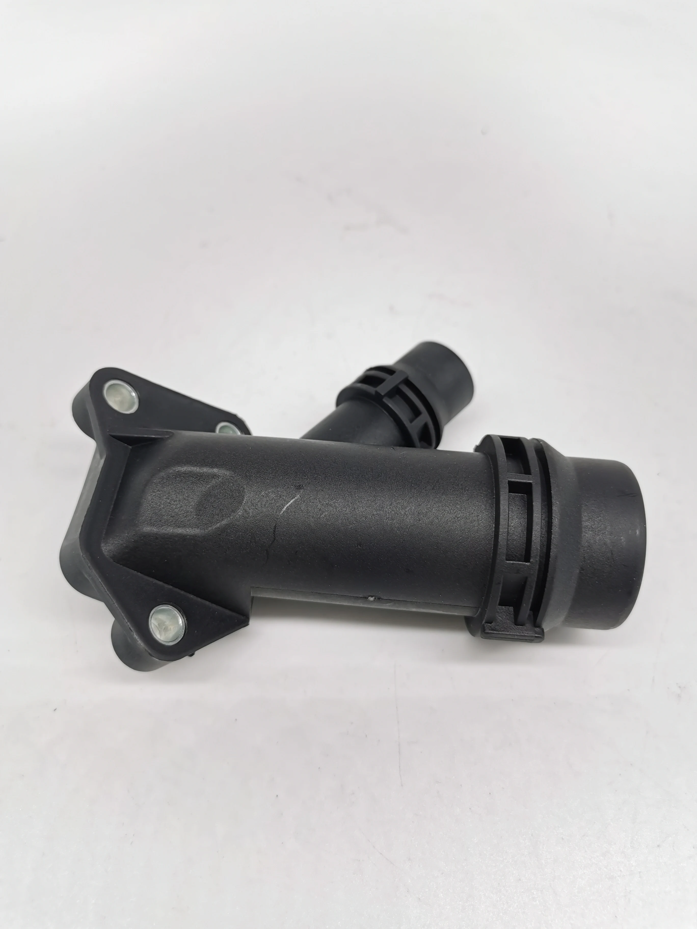 11122247744 11127806196 Coolant Flange Thermostat Housing E46,E61,E91