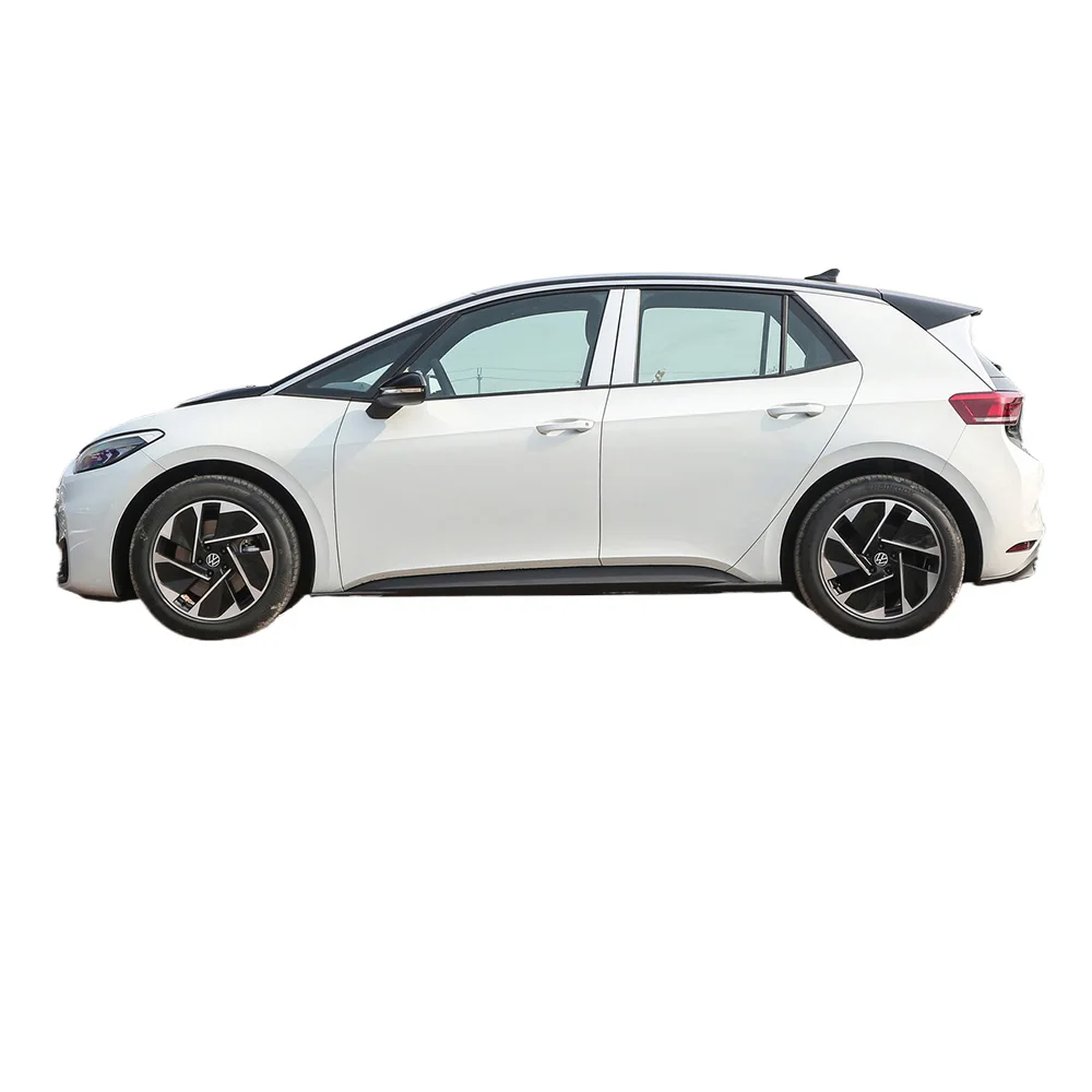 大人気の中古EV車を購入する VW ID.3 コンパクトカー 5ドア 5人乗り ハッチバック 長距離航続450km 中国製新エネルギー車