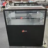 vetrina in vetro 3