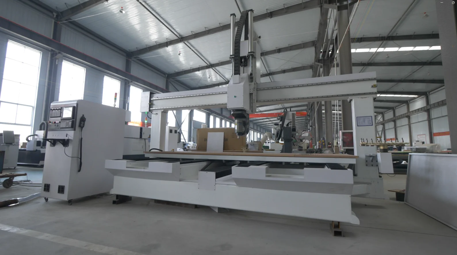 The flexible solution for nested-based manufacturing. CNC processing  machines with advanced automation options. www.homag.com, image size:1589x887