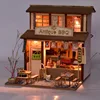 Tienda de barbacoa de estilo antiguo + herramientas + cubierta antipolvo