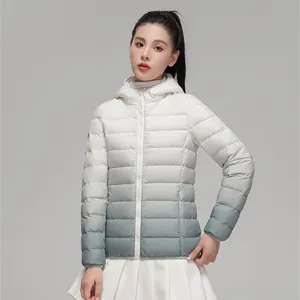 2025 Winter Hooded Short Windproof Custom Logo Duck Down Quilted Jackets for Women