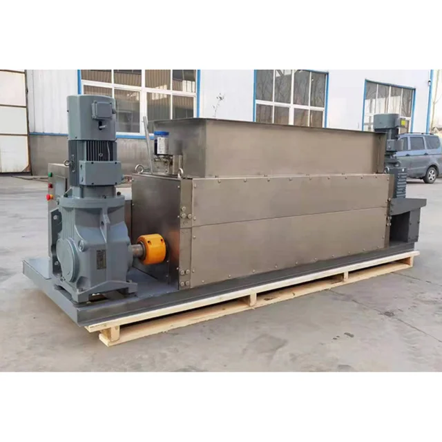 China Manufacturer SUS410 Customized Durable Garbage Sludge Shredderfor Garbage Treatment 2