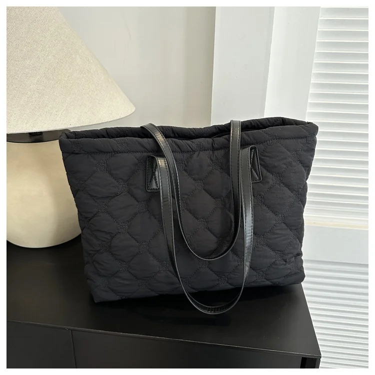 Luxury Quilted Embroidery Tote Bag Waterproof Stylish