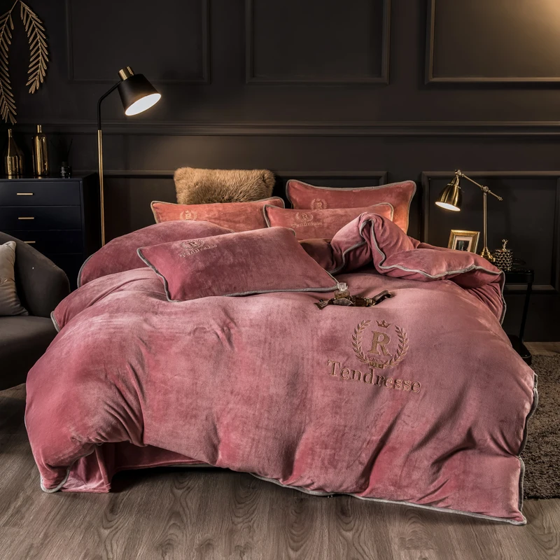 Bedding Sets Customized Solid Milk Velvet Embroidery Bonded Four Piece