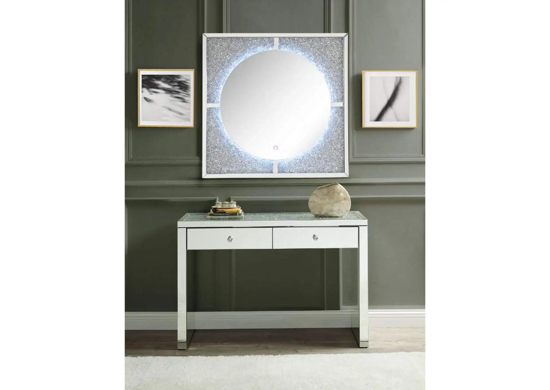 Luxury Gold  Living Room Glass Furniture Table  Mirrored Console Table with LED Wall Mirror