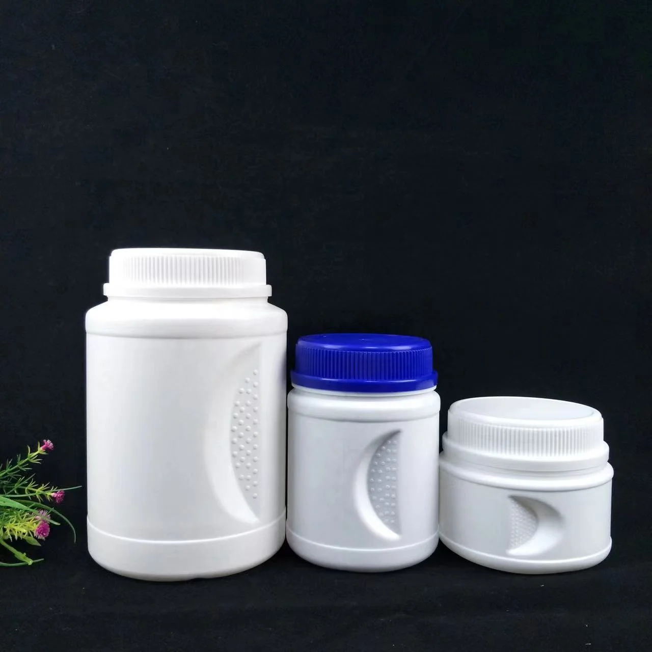 Empty Hdpe 1000ml 2000ml Protein Powder Storage Jar Food Grade Gym Supplements Container Plastic Bottle Manufacturer