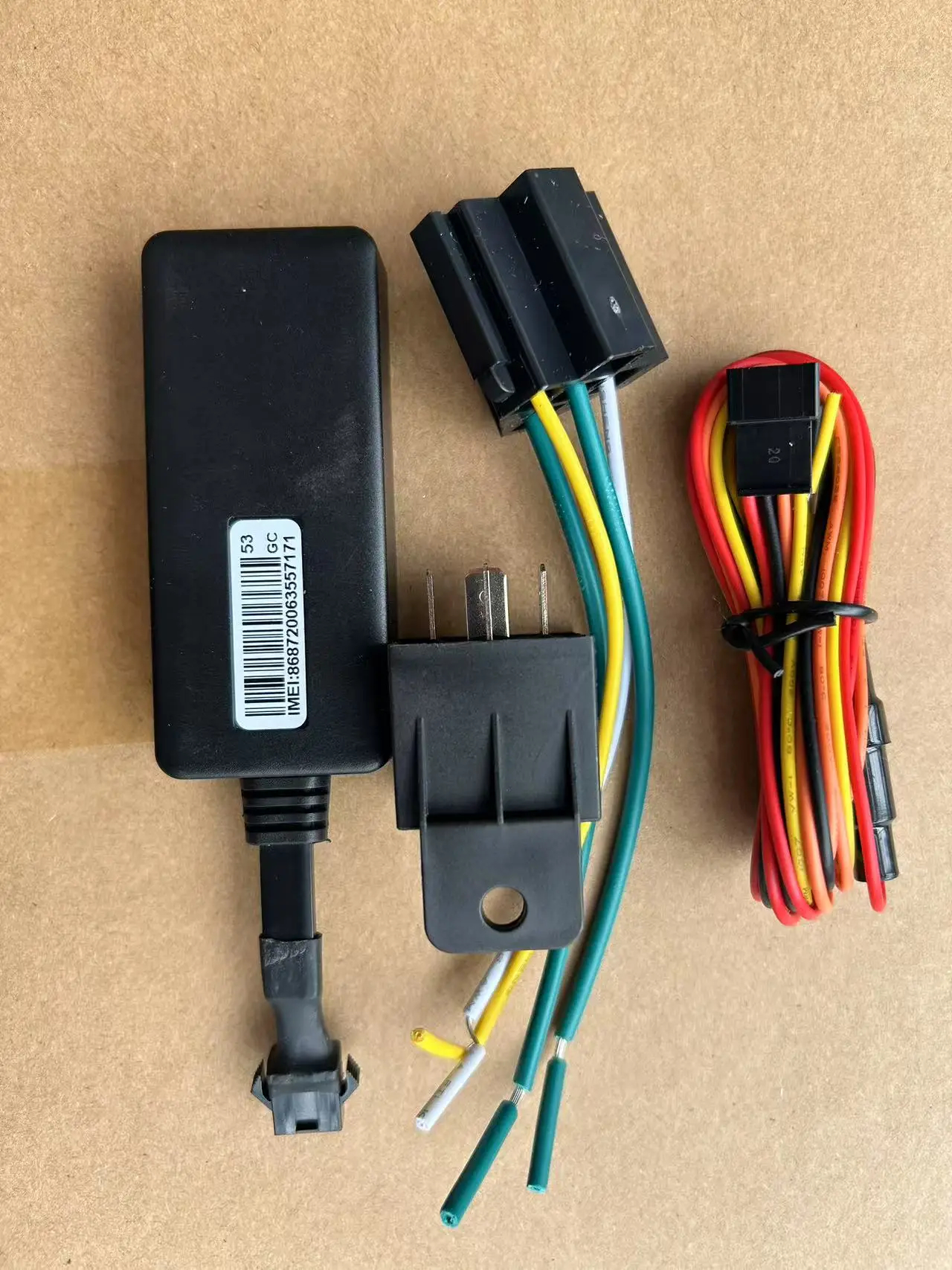 GPS Tracking Device Gps C32 Multifunctional Control Smart Vehicle Gps tracker