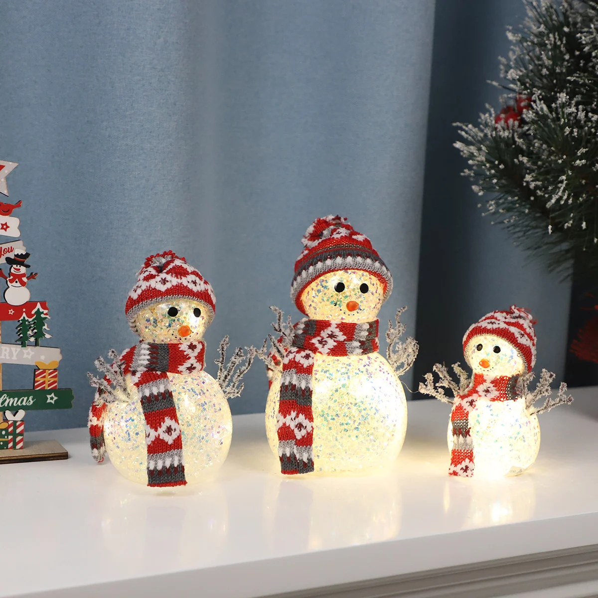 Sinyoo Custom Packaging Christmas Decoration Ball Custom Made Christmas Decoration Plastic Snowman LED lighting