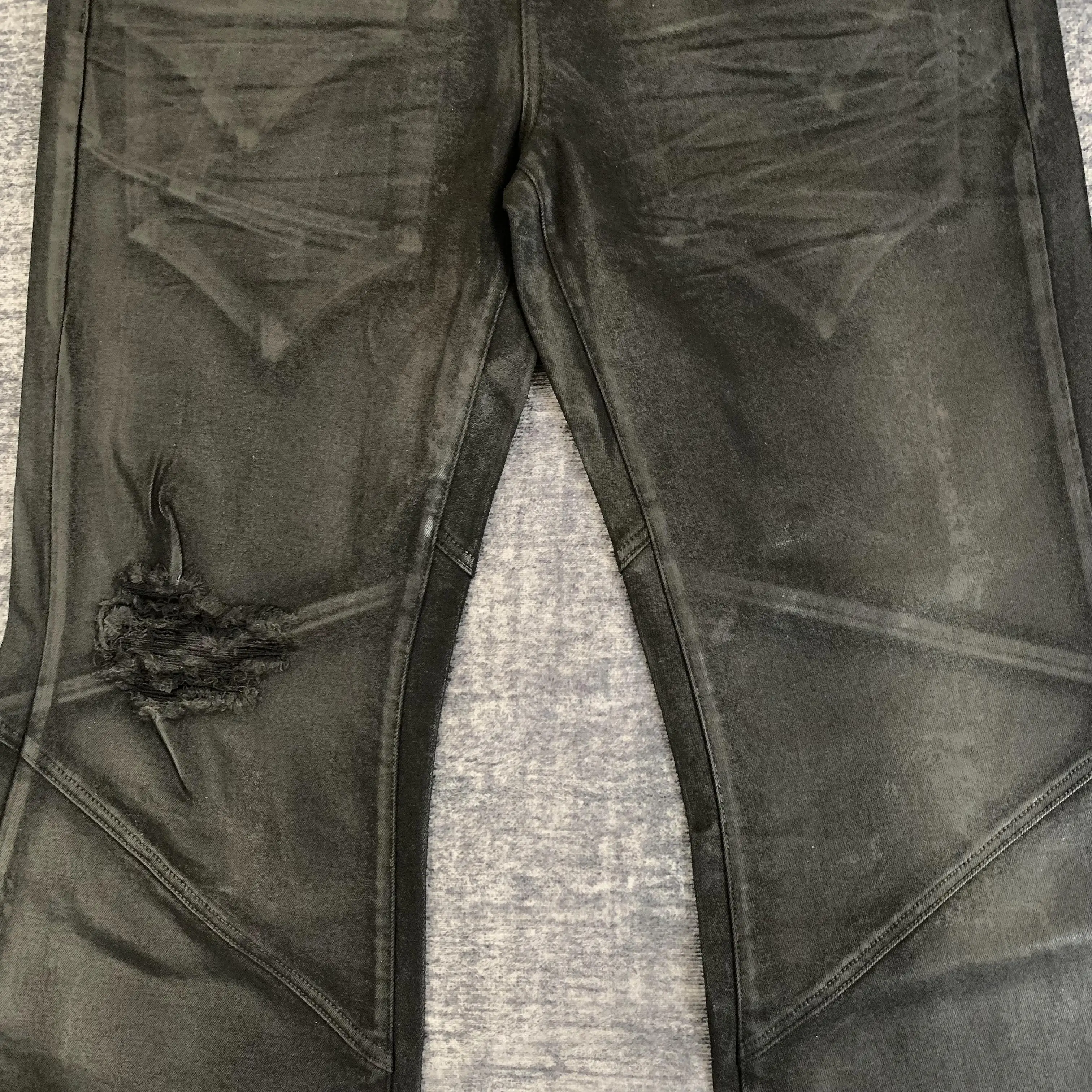 DENIMGUYS Waxed Flared Jeans for Men | Distressed Bootcut Street 